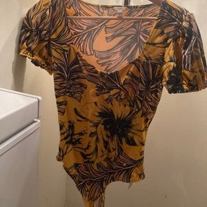 Guess bodysuit